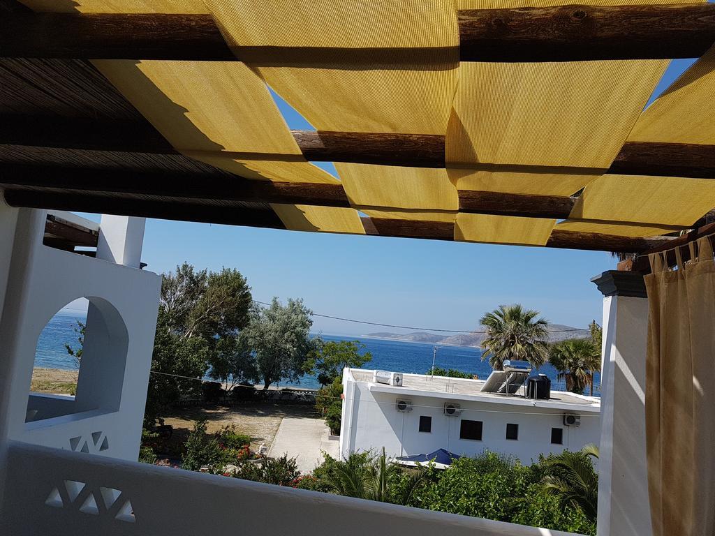 Theo'S Vacation Home Skyros Exterior foto