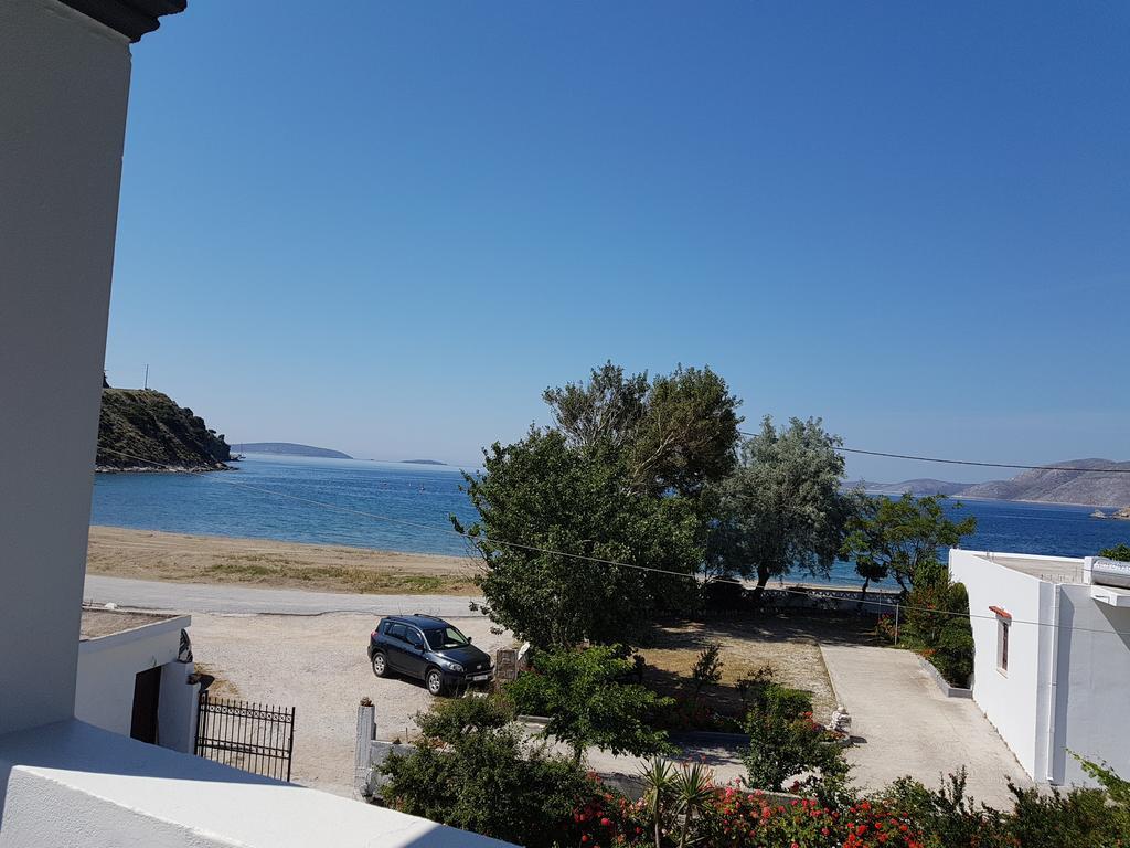 Theo'S Vacation Home Skyros Exterior foto