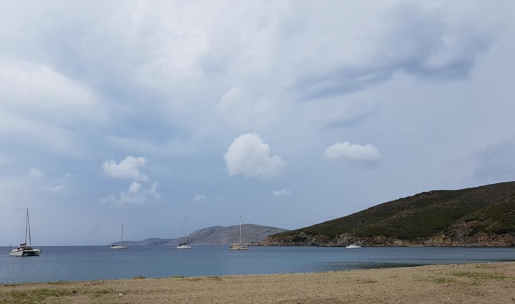 Theo'S Vacation Home Skyros Exterior foto