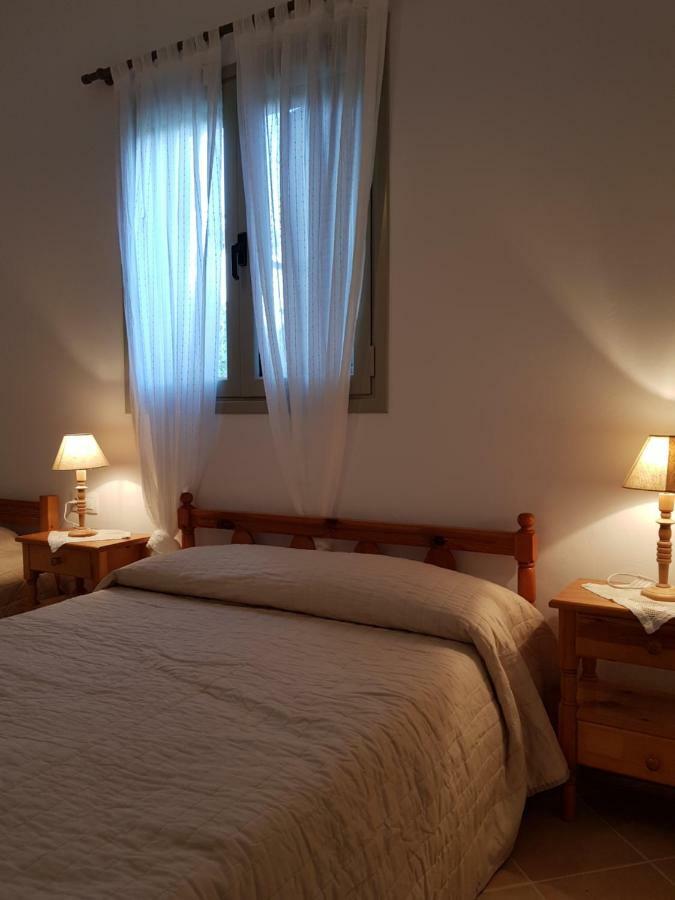 Theo'S Vacation Home Skyros Exterior foto